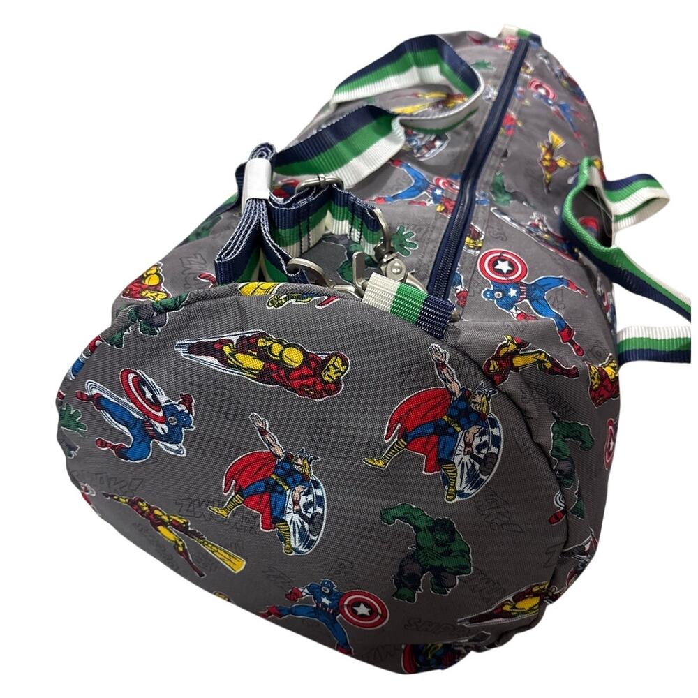 NWT Pottery Barn Kid Marvel Avengers Duffel Bag Sleepover Travel Vacation Disney - Picture 8 of 8